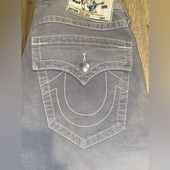 True Religion Corduroy CUT OFF shorts size 32 - Picture 3 of 5